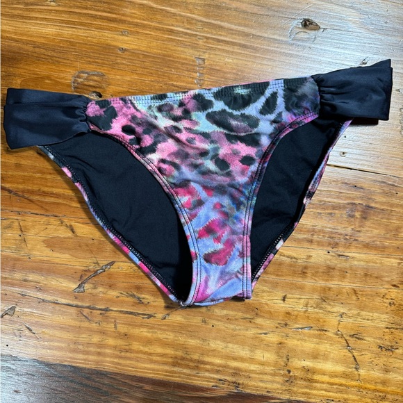 PILYQ Womens Bikini Purple/Pink/Black Leopard Print bandeau twist top S Bottom M - Picture 3 of 12